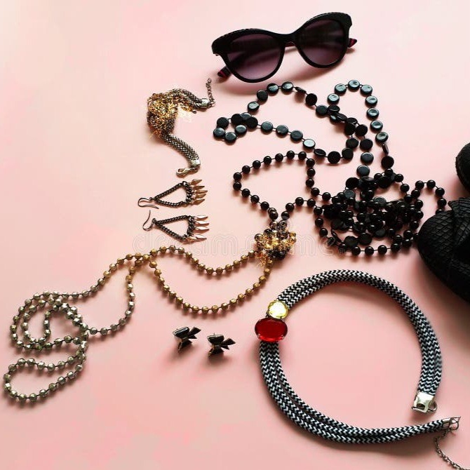 اكسسوارات منوعة 